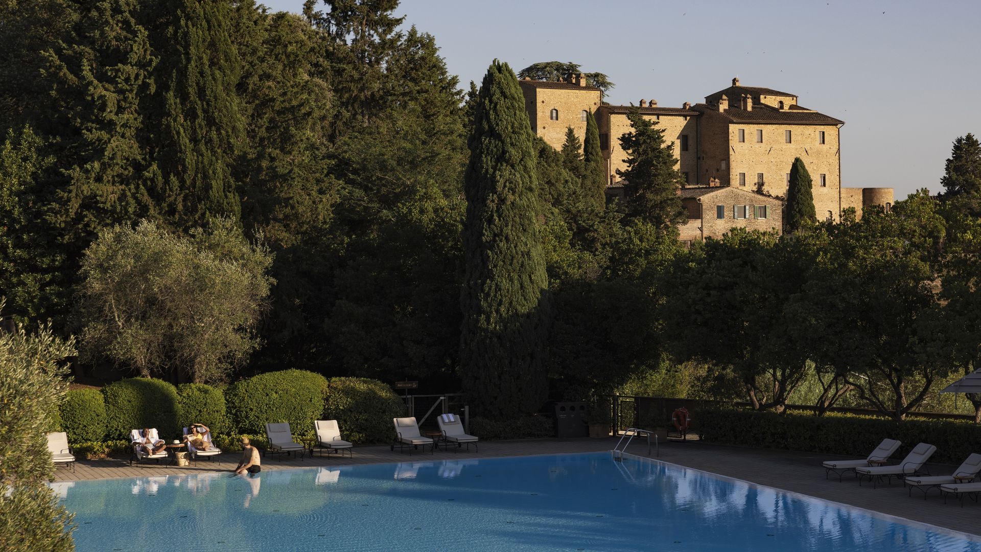 00 landing benessere bordo piscina desktop