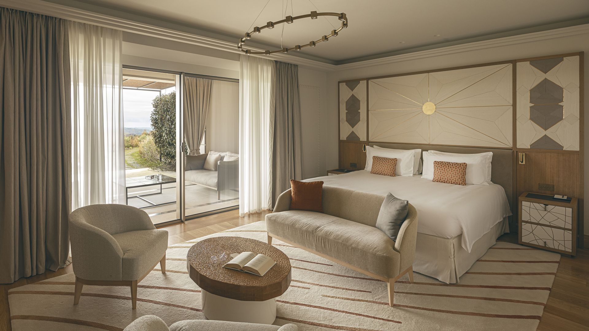 00 landing castelfalfi grand suite desktop