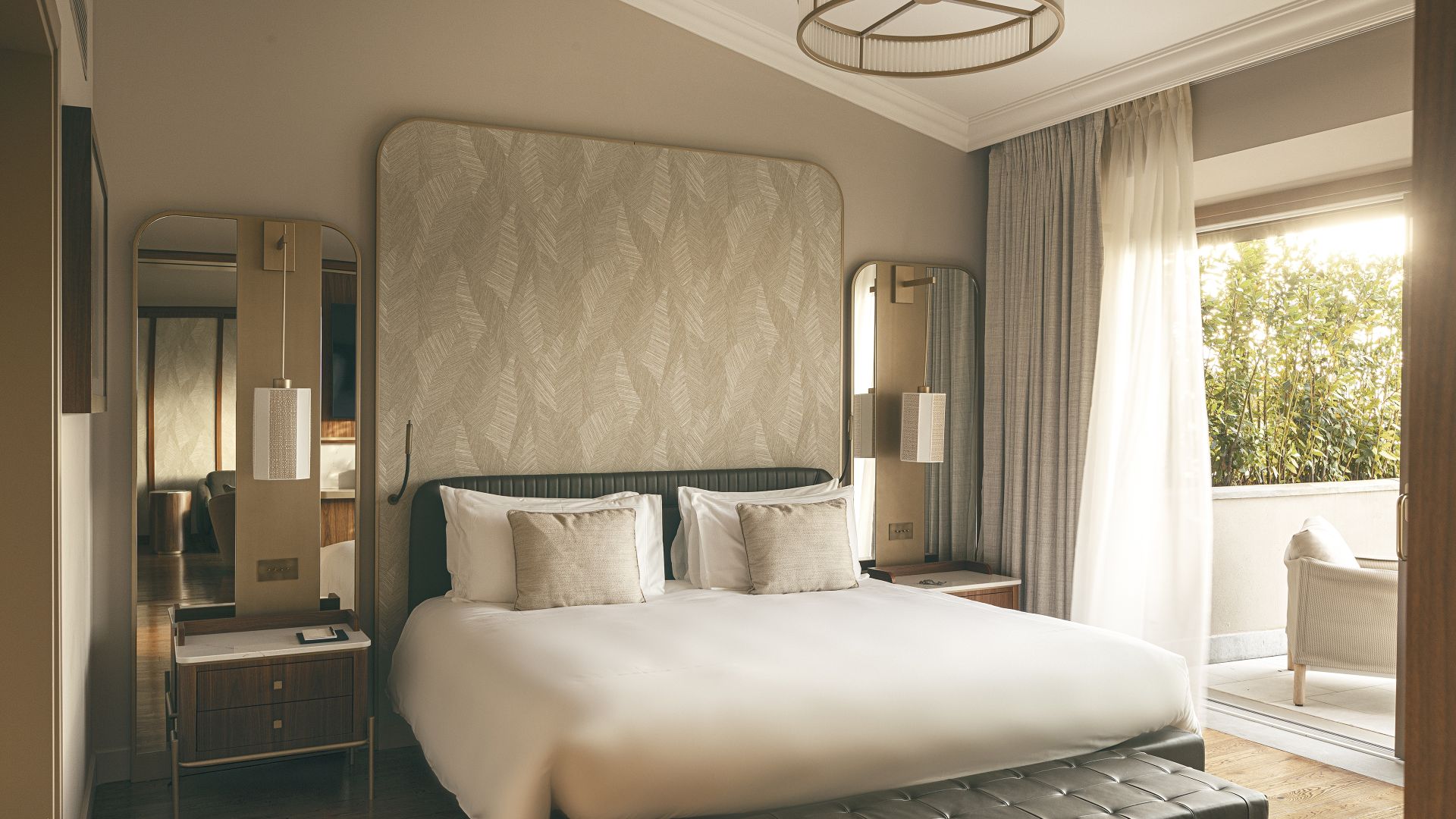 00 landing family suite terrace desktop