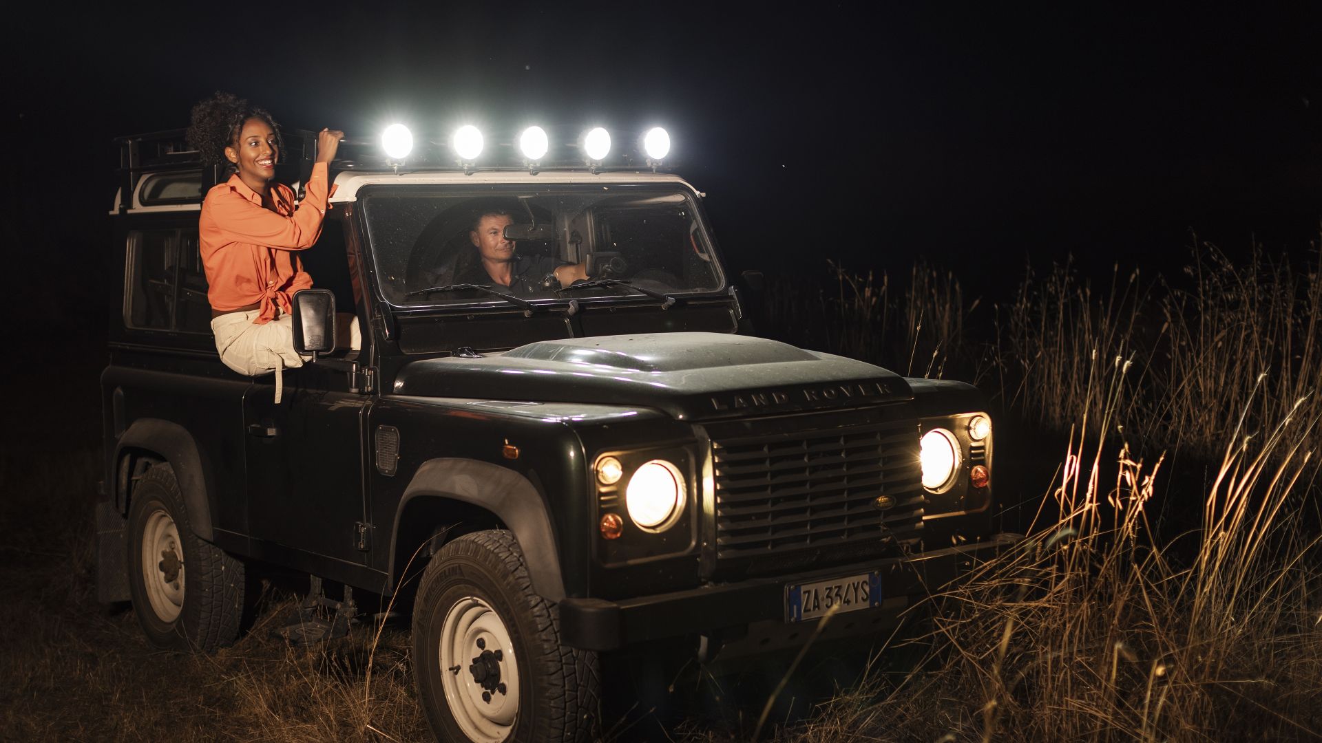 00 landing jeep night safari desktop